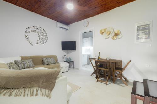 Φωτογραφία από το άλμπουμ του KOUROUTA BEACH HOUSE στην Κουρούτα