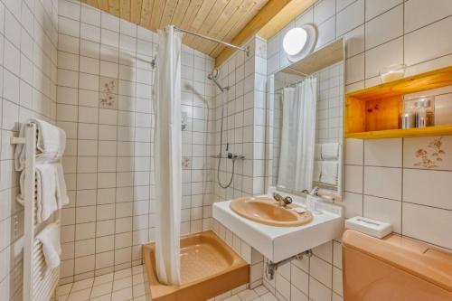 Koupelna v ubytování Hôtel Les Sources