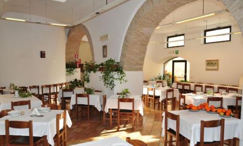 Restaurant o iba pang lugar na makakainan sa Hotel Madonna di Loreto