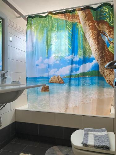 Koupelna v ubytování Maria & Zachos House