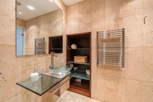 Heima Wonderful Loft in the Historic City Center