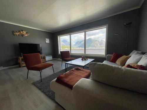 House in the heart of Lofoten with spectacular viewにあるシーティングエリア