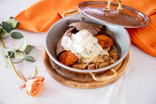 Jídlo v bed and breakfast nebo okolí