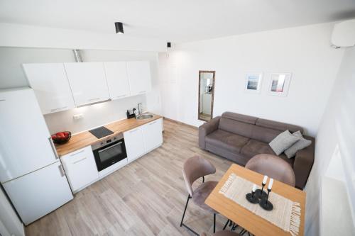 Duo Soles - Apartments with private parking near Zadar