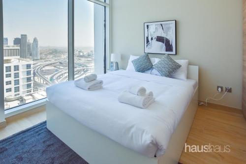 Postel nebo postele na pokoji v ubytování Marina view apartment