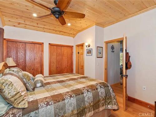 Gallery image of Hibernate at The Little Cub-Inn in Lake Arrowhead