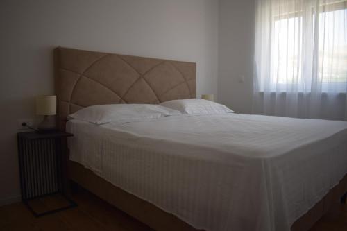 Apartman V