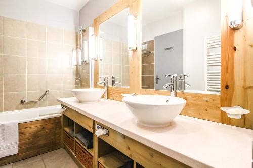Koupelna v ubytování Stunning 3-bedroom apartment with mountain views