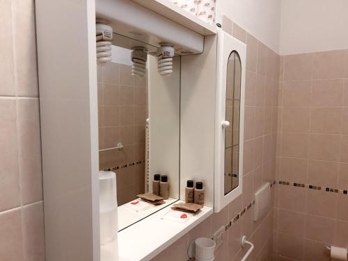 Koupelna v ubytování Hotel Ristorante La Baitina