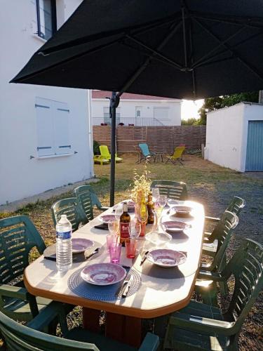 Photo de la galerie de l'établissement MAISON 140 M2 PROCHE PLAGE, à Saint-Hilaire-de-Riez