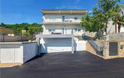 Stunning Home In Dramalj