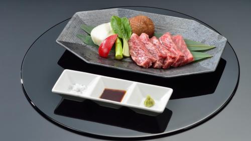 ホテルの敷地内または近くでの食事または食べ物