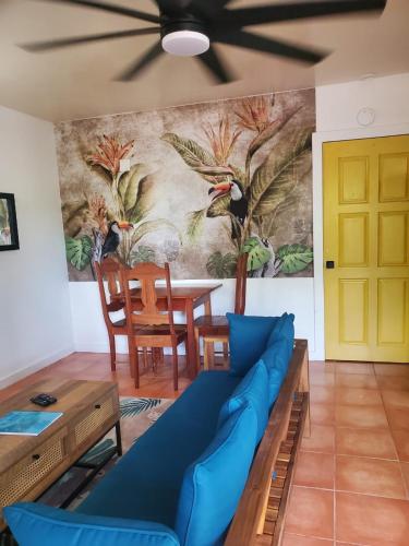 Zona de estar de Alux House