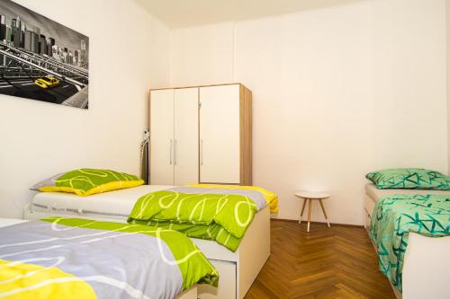Raimond Apartment Ottakring Top 22