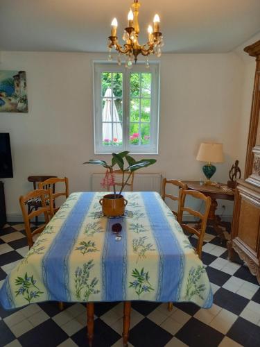 Photo de la galerie de l'établissement Cottage Le Home Plage 8pers, à Varaville