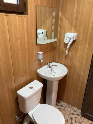 MESTIA COTTAGE TiMEにあるバスルーム