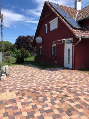 Napfény Ház Sonnenschein Haus 8637 Balatonőszöd, 48 Napfény út kép - 3