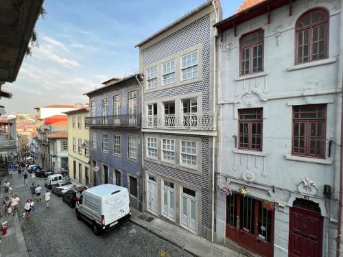Caldeireiros Lovely Suite by Porto City Hosts