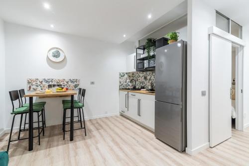 Home2Book Charming Design Apt Las Canteras Beach