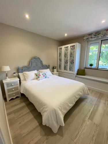 Ένα ή περισσότερα κρεβάτια σε δωμάτιο στο La Goleta