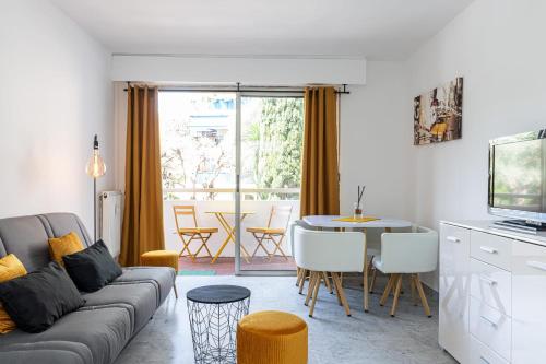 Sunny refuge in Antibes – Photos 3