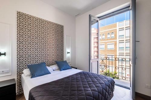 Well Lit and Creatively Designed Apartment
