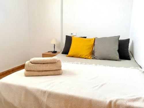 Two-Bedroom Apartment with swimming pool Torrevieja