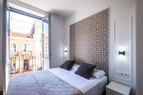 Spacious Apartment with Great Views