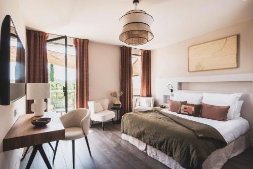 Les Lodges Sainte-Victoire Hotel & Spa photo 2