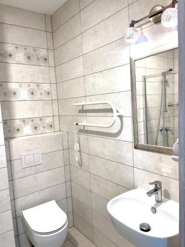 Kopalnica v nastanitvi Atostogu sala