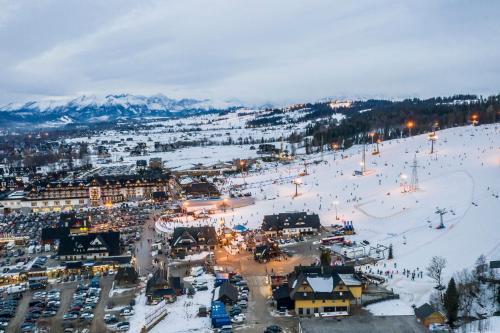 Το APARTAMENTS SKI KOTELNICA τον χειμώνα