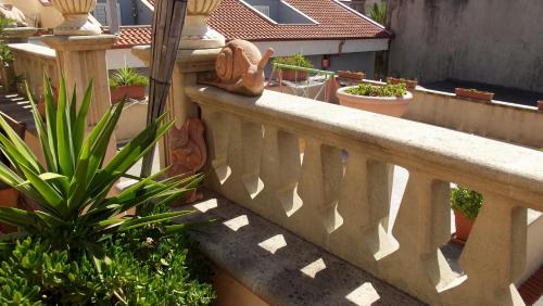 Un balcón o terraza en B&B Vico Vacanze