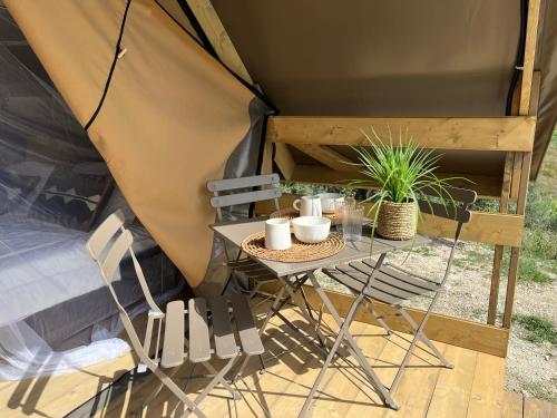 Patio nebo venkovní prostory v ubytování Glamping Tuscany - Podere Cortesi