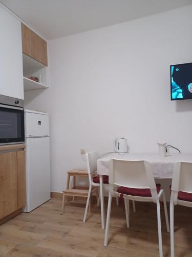 Apartment Banjol 4965b