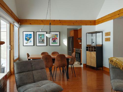 Kuchyň nebo kuchyňský kout v ubytování Chalet Évasion Orford