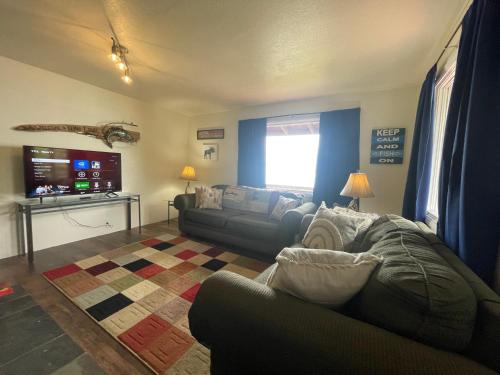 Kenai Bluff Lodge Unit 1 – Photos 4