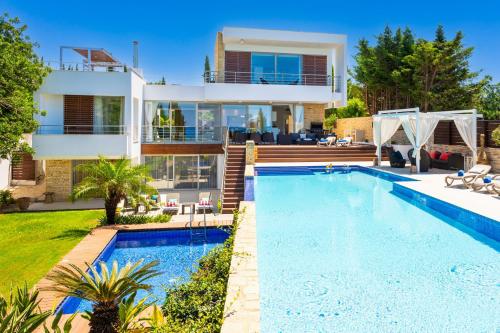 Gallery image of Annabel Beach Palace in Lachi