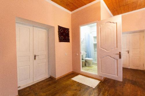 Imagen de la galería de Seti Tower Guest House, en Mestia