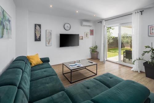 Studio Villa Valla-Adults Only-Pool & free Bikes