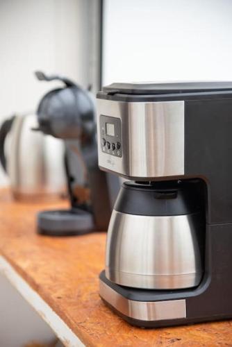 Photo de la galerie de l'établissement Magnifique Villa, piscine chauffée, proche plage, à Avrillé