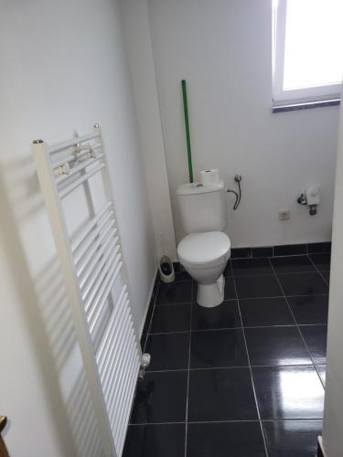 Koupelna v ubytování Schöne 2 zwei Zimmer Wohnung