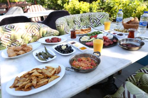 Galeriebild der Unterkunft Turkuaz Hotel in Büyükçekmece