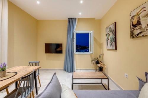Gallery image of Armenaki in Azolimnos