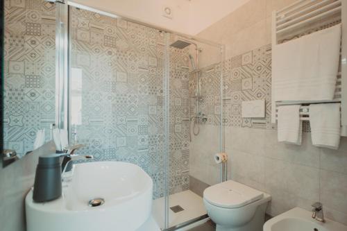 Koupelna v ubytování La Torre Vasto B&B