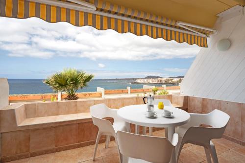 Fotografie z fotogalerie ubytování Apto 108 Wonder Located in front of the sea with swimming pool v destinaci Arona