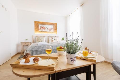 Cozy&Quiet, self check in, parking