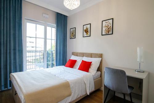 Postel nebo postele na pokoji v ubytování Apartament Bulwar Staromiejski Stare Miasto Centrum