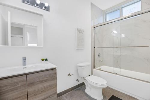 Up to 12 Guests! Modern villa near Wynwood photo 15