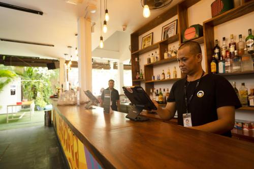 Nápoje v ubytování Mad Monkey Hostel Phnom Penh