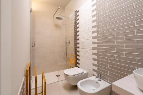 Ванна кімната в Home- Casa Figaro